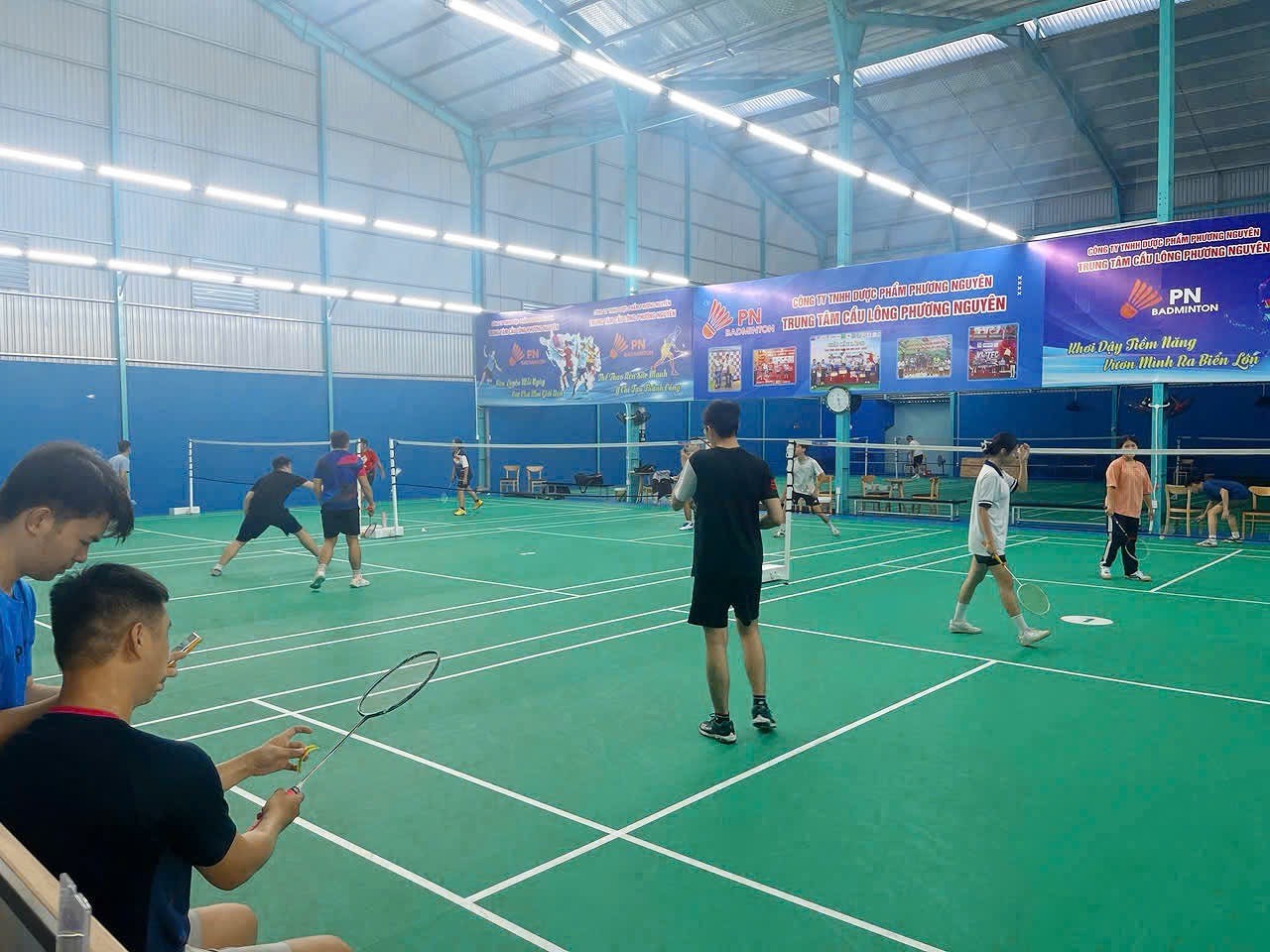 Sân Cầu Lông Trung Tâm Cầu Lông Phương Nguyên, Đồng Tháp